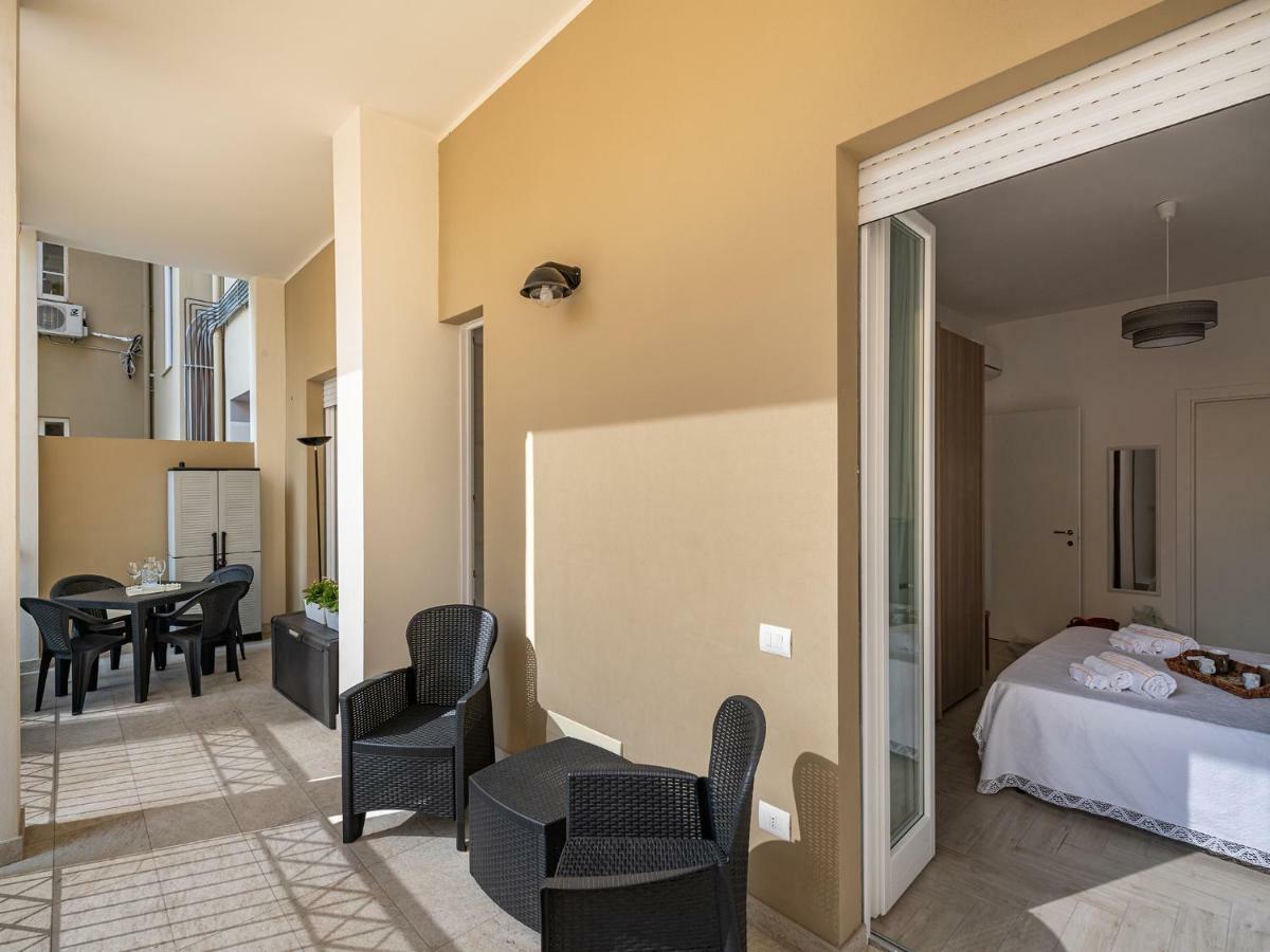 Casa BEAR - City Centre Cagliari Exterior foto